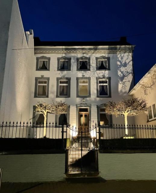 Huis Van Loon Borgloon Eksteriør billede